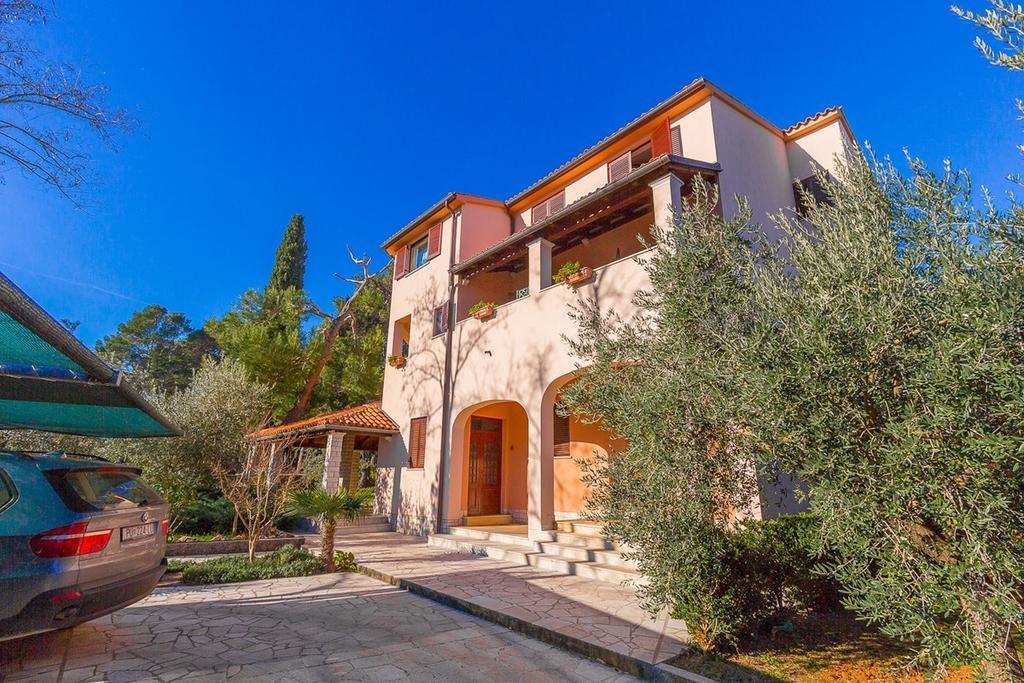 Apartments Valbandon Fazana Exterior photo