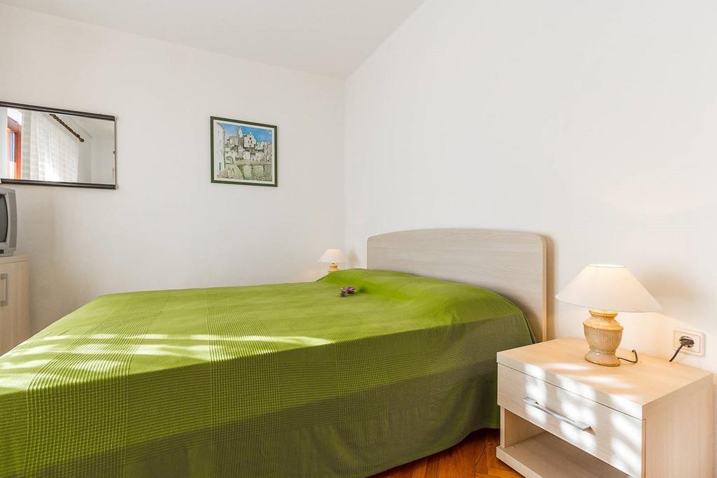 Apartments Valbandon Fazana Exterior photo